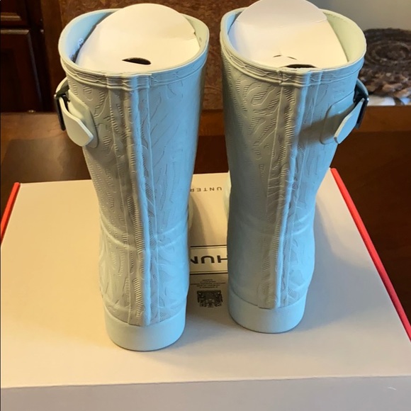 Hunter | Textured Boots - Picture 3 of 9